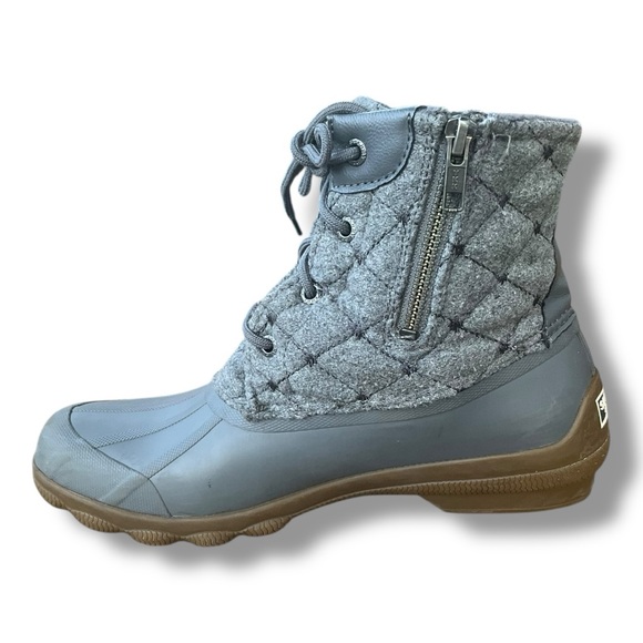 🧵 Sperry Quilted Gray Duck Boots Women’s 8 – Waterproof & Cozy ☔❄️‎ - Picture 4 of 7